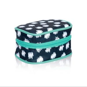 Thirty One Cute Case